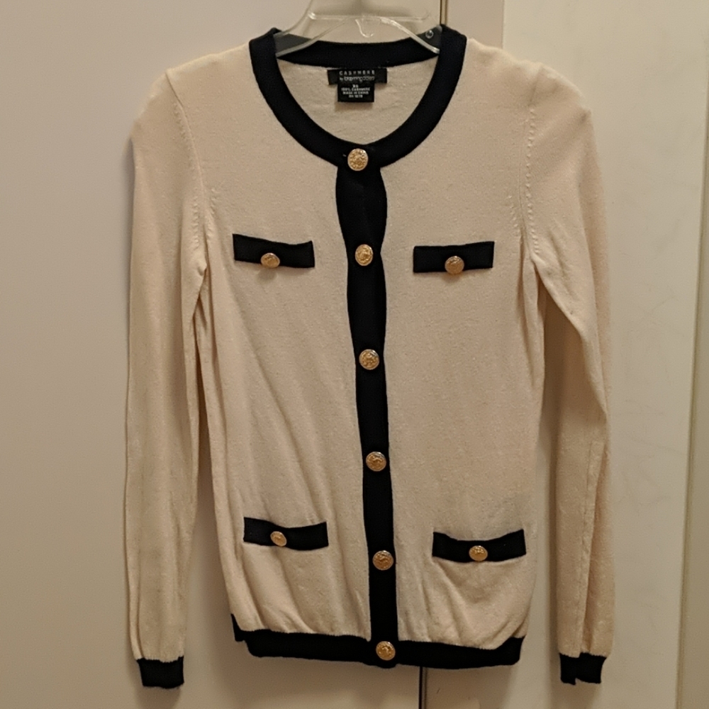Cashmere sweater